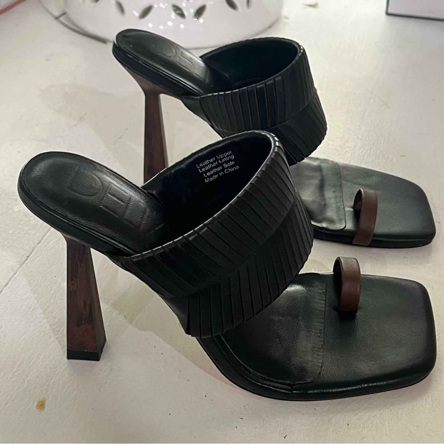 DELTAN Black Leather Sandals w Wooden Heels 6.5